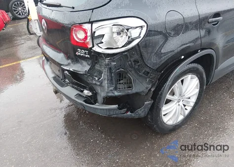 2009 Volkswagen Tiguan Sel из США, поврежденный, VIN WVGBV75N29W527180